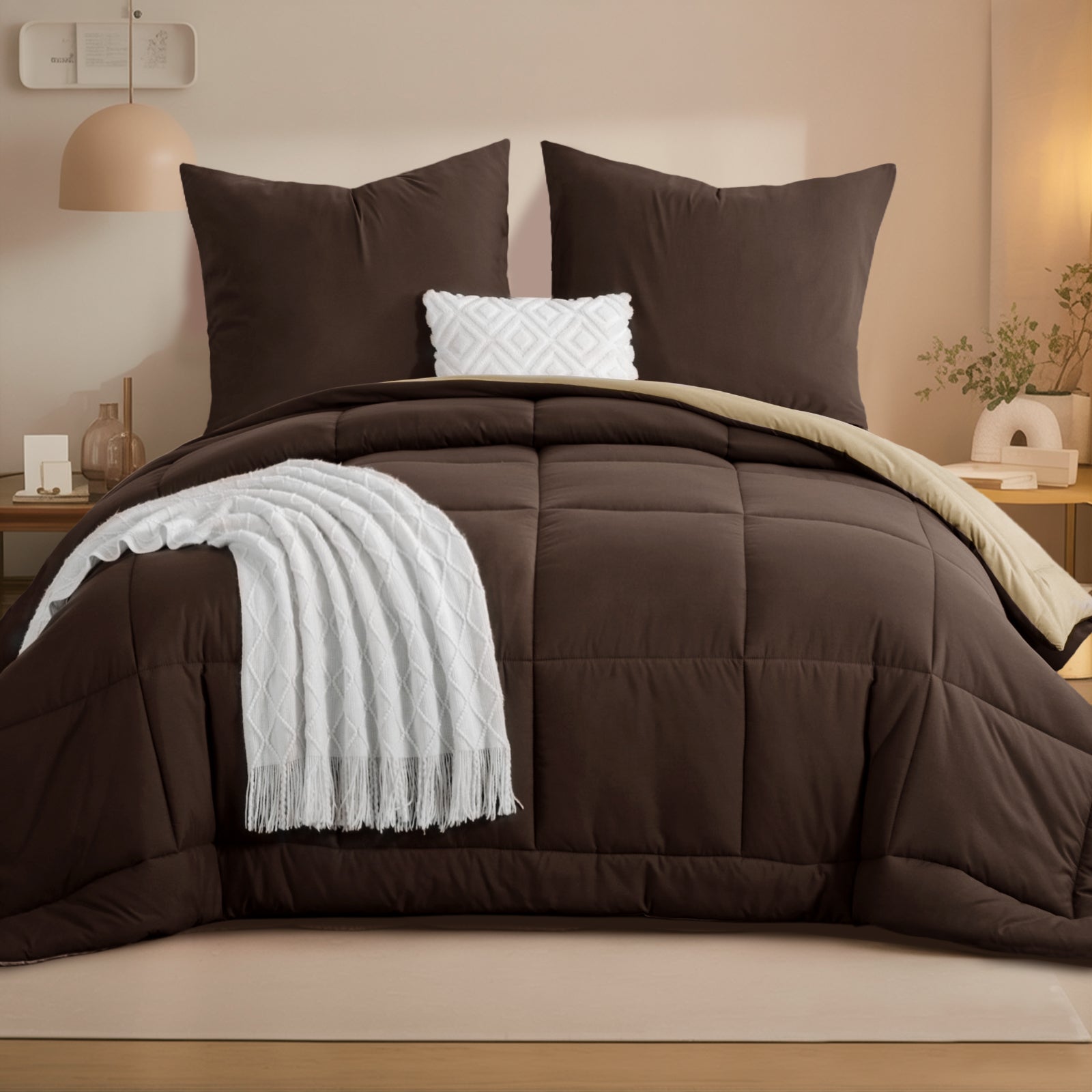 Two-Tone Brushed Bread Grid Comforter & Sham Set